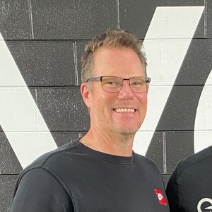 Meet your Posher, Lonnie